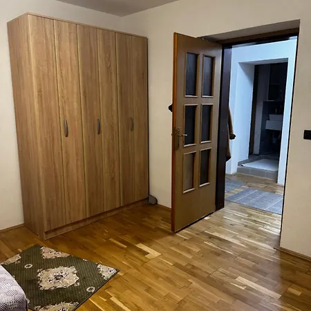 Old Town Trotters 77 Sarajevo